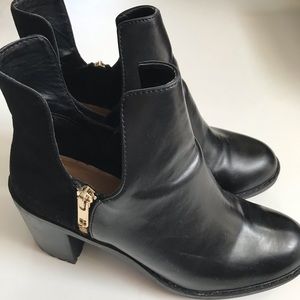Zara Black Ankle Booties/Shoes Size 8